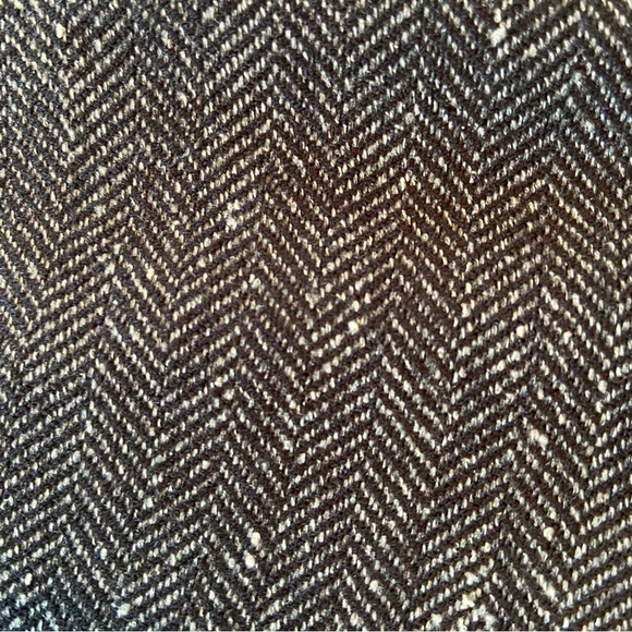 𝅺nwt Apt 9 herringbone slacks in size 4 petite. Originally $48 yours for $23. - Picture 8 of 10